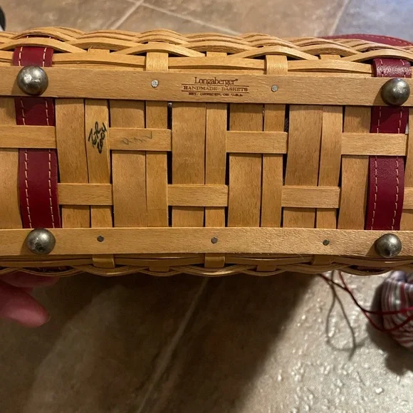 Longaberger 2004 Mother’s Day Weekend Tote - Picture 6 of 11